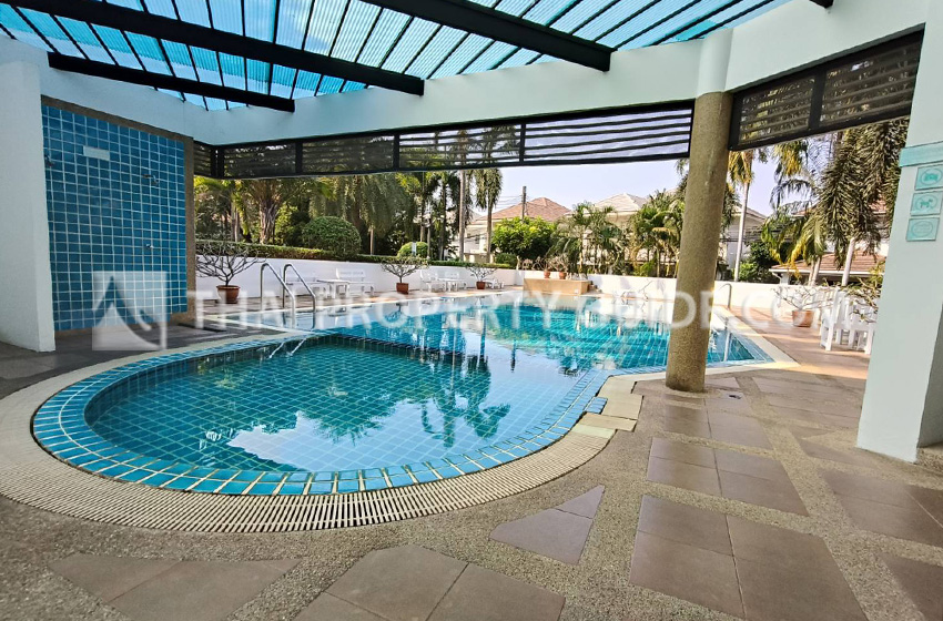 House with Shared Pool in Nichada Thani 